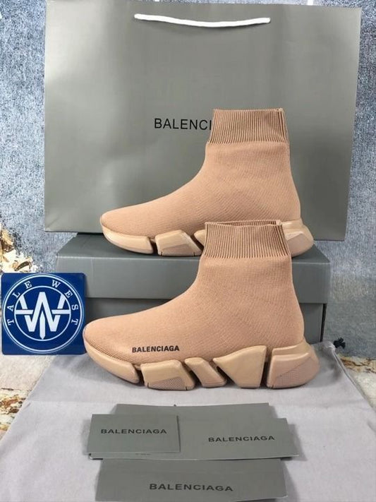 BALENCIAGA