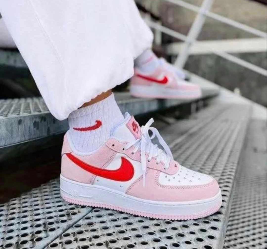Nike Air Force 1 Low