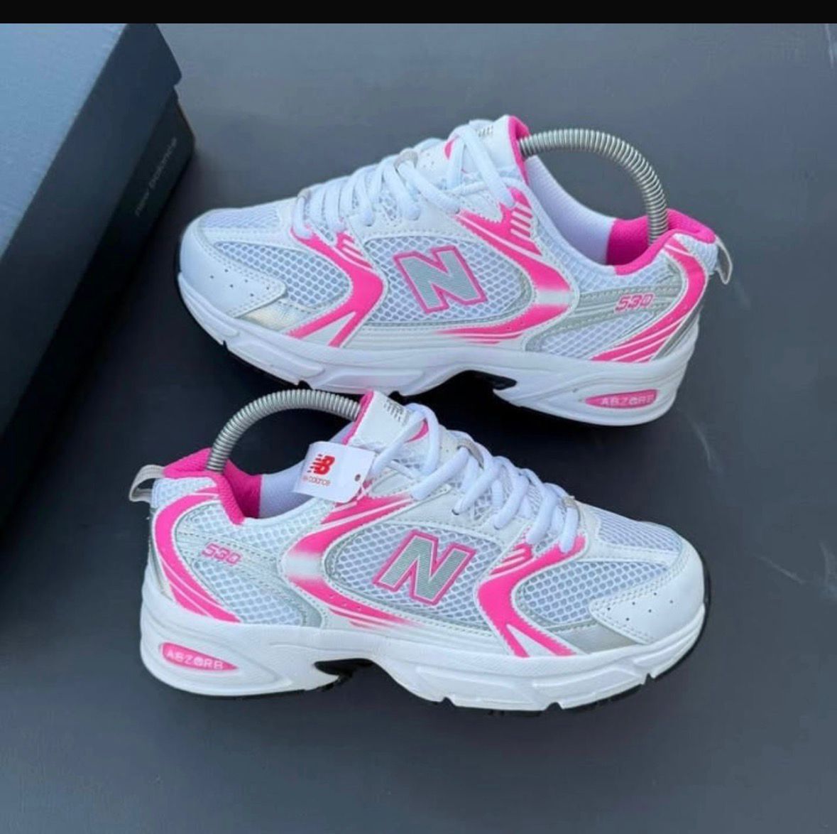 NEW BALENCIE 530