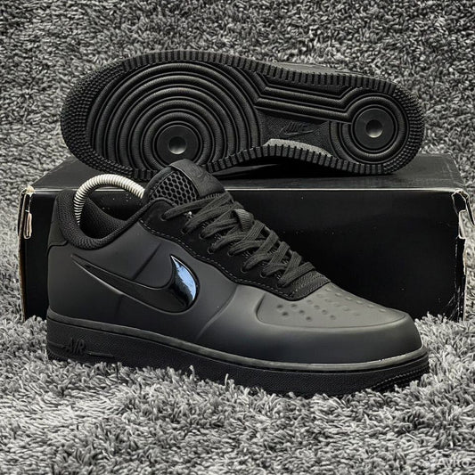 NIKE AIR FORCE